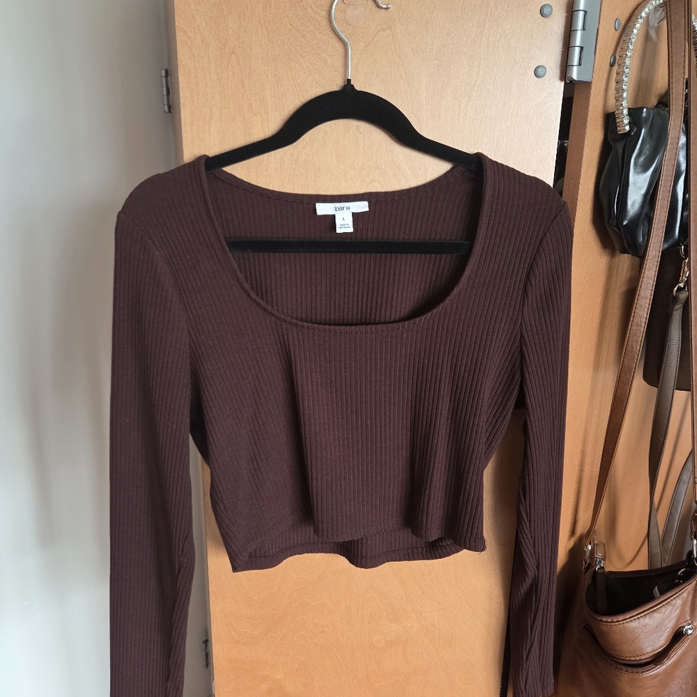 Brown Ribbed Long Sleeved Crop Top